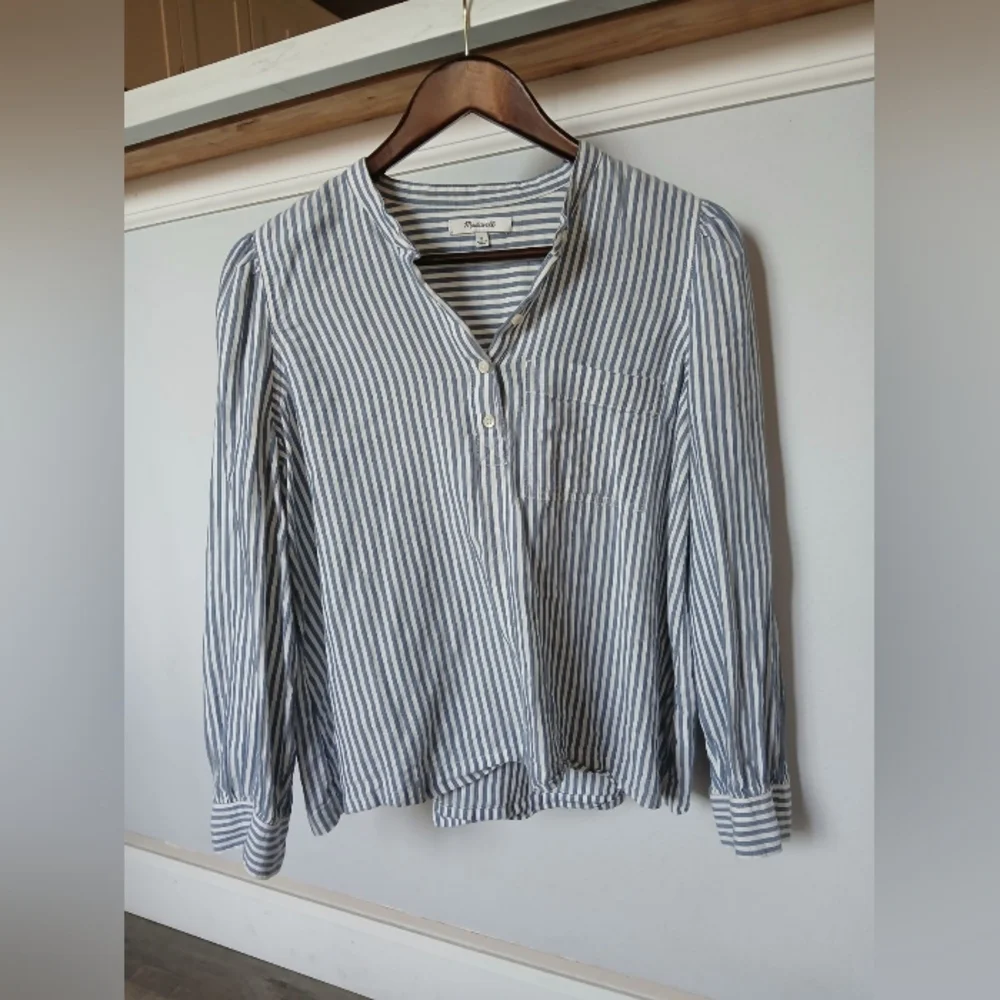 Madewell Puff-Sleeve Popover Shirt in Railroad Stripe Women's Size S